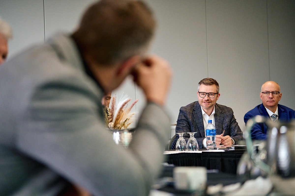 BizCouncilAB's tweet photo. We're grateful to have spent time in Fort McMurray Wood Buffalo this week, sharing #DefinetheDecade at #Momentum2022 and speaking to community and business leaders about their optimism, opportunities, and the future of the region.@rmwoodbuffalo @ExploreWBRegion @ChooseFMWB https://t.co/ktGBwd2u9C