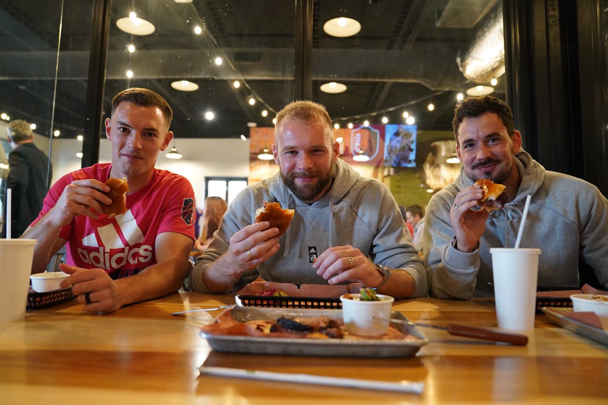 How does that <a href="/BEASTCraftBBQ/">BEASTCraftBBQ</a> pork steak sandwich taste, y’all?