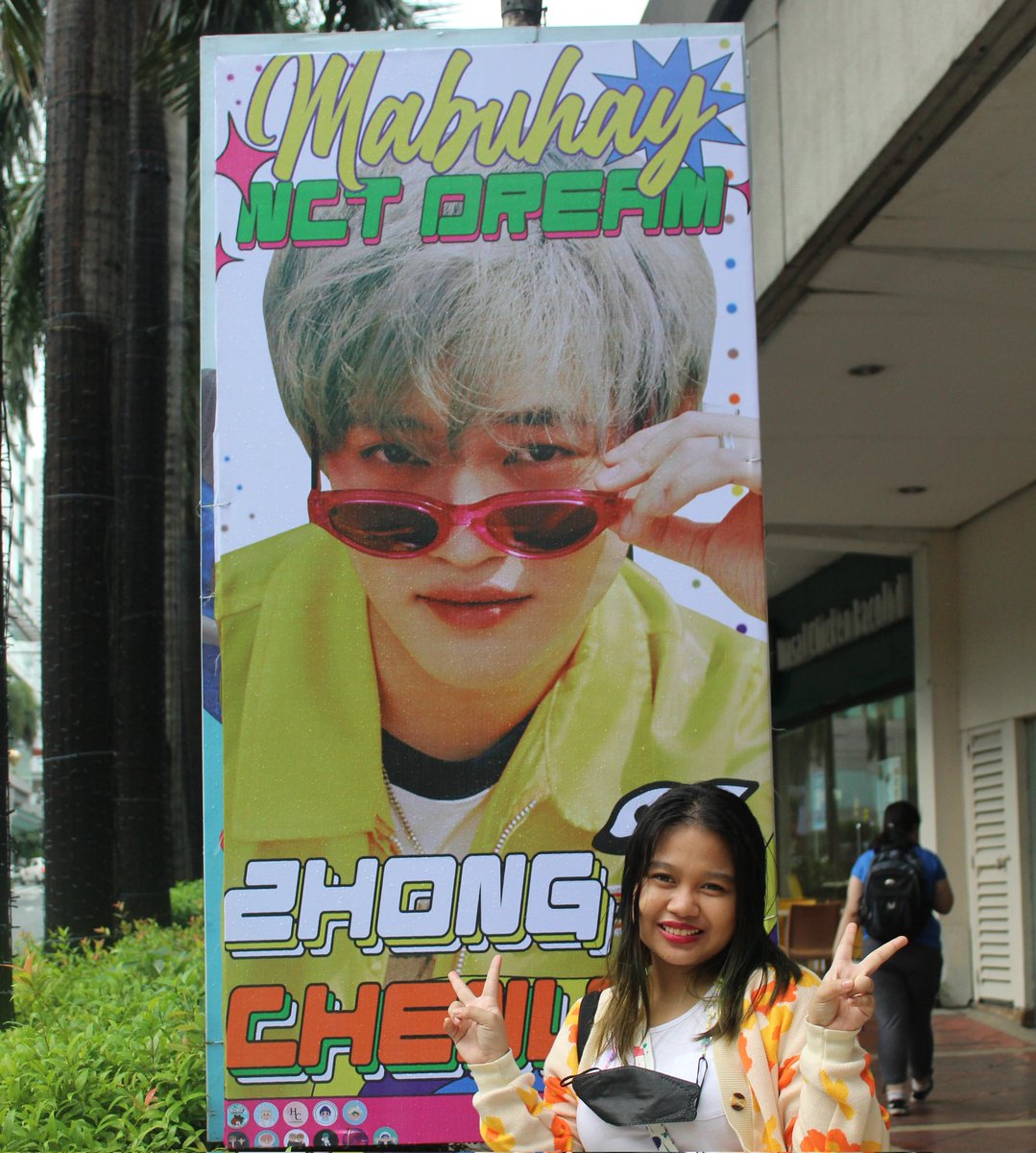 xiaokunloml's tweet photo. #CHENLE Lamp Post Ad #PoppingWithDREAM @XIUCHENJ1

Tagging @desczennie @hikunini @Chrzmie 🥰☀️ https://t.co/h9REIlSShE