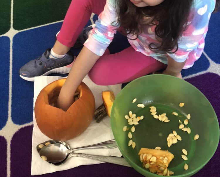 Eileen West tweet media