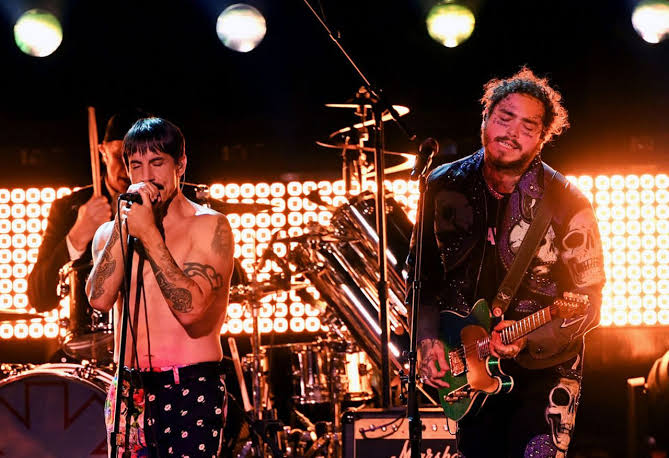 PortalPostBR's tweet photo. 🚨 | Há uma grande possibilidade de Red Hot Chilli Peppers vir para o Brasil com Post Malone abrindo!

Essa turnê já está marcada para acontecer na Oceania no início de 2023 e viria também para a America do Sul em Abril de 2023. https://t.co/LD7aZxYKYG