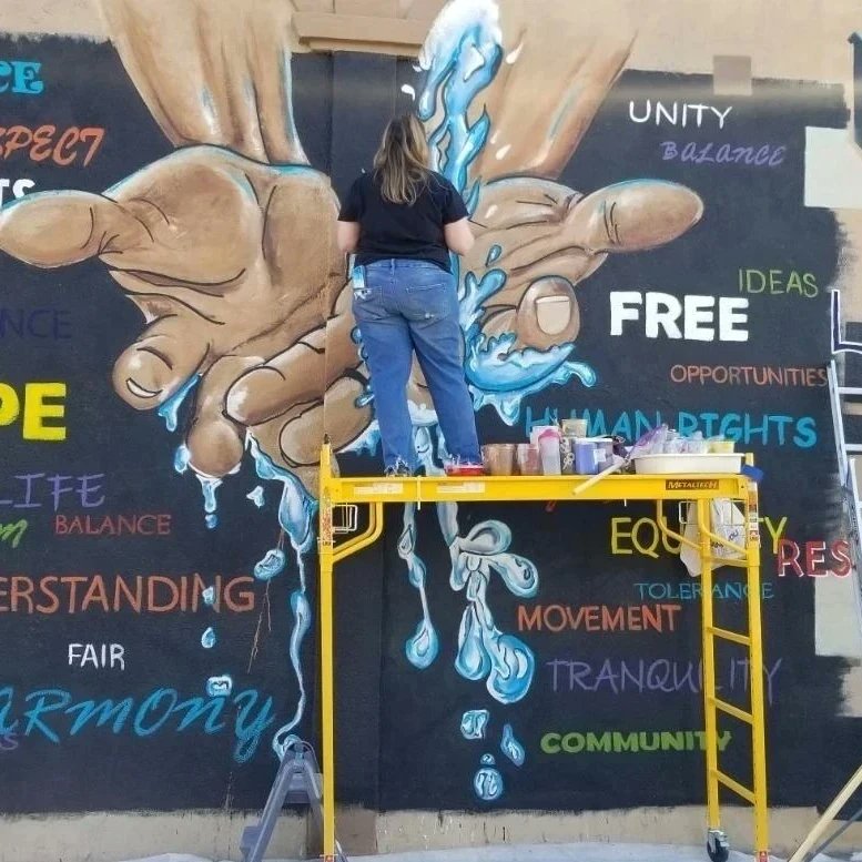 ItsyourworldEDH's tweet photo. There's still plenty of time left this evening to make a donation! Every dollar counts!

We are reaching out to ask for help with all the art, education &amp; environmental initiatives!

Make a donation to help us during El Paso Giving day TODAY, Oct 20th!

https://t.co/HJrvfU7uLn https://t.co/fhjGEcbArR