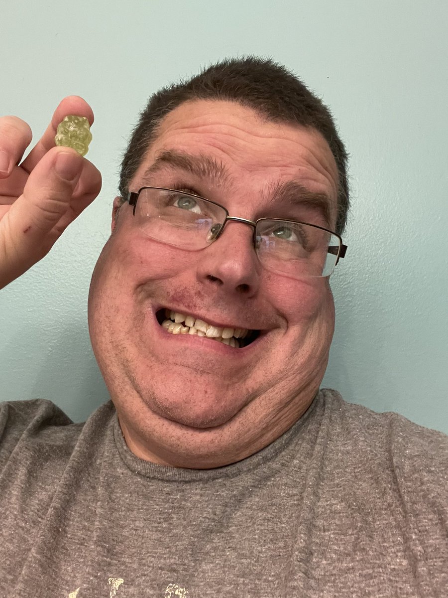 Hemperor317's tweet photo. Guys, I think I’ve found the perfect fit! These cute lil guys taste great and help me relax! I noticed the difference last night after taking my 1st one! Thanks @diamond_cbd! #CBDlife #cbdcures #cbdedibles #cbdlove #cbdheals #cannabislife #420friendly #cannabinoids https://t.co/WY6aVZS3Re