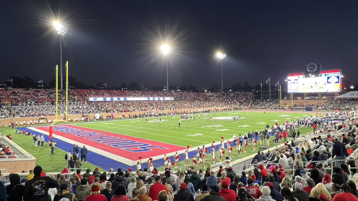cfbcampustour's tweet photo. 🏟 Hancock Whitney Stadium Pix 🏟

📍Mobile, AL

🏠 @SouthAlabamaFB 

#LEO #Funbelt #BattleForTheBelt https://t.co/4QsznLPUtS