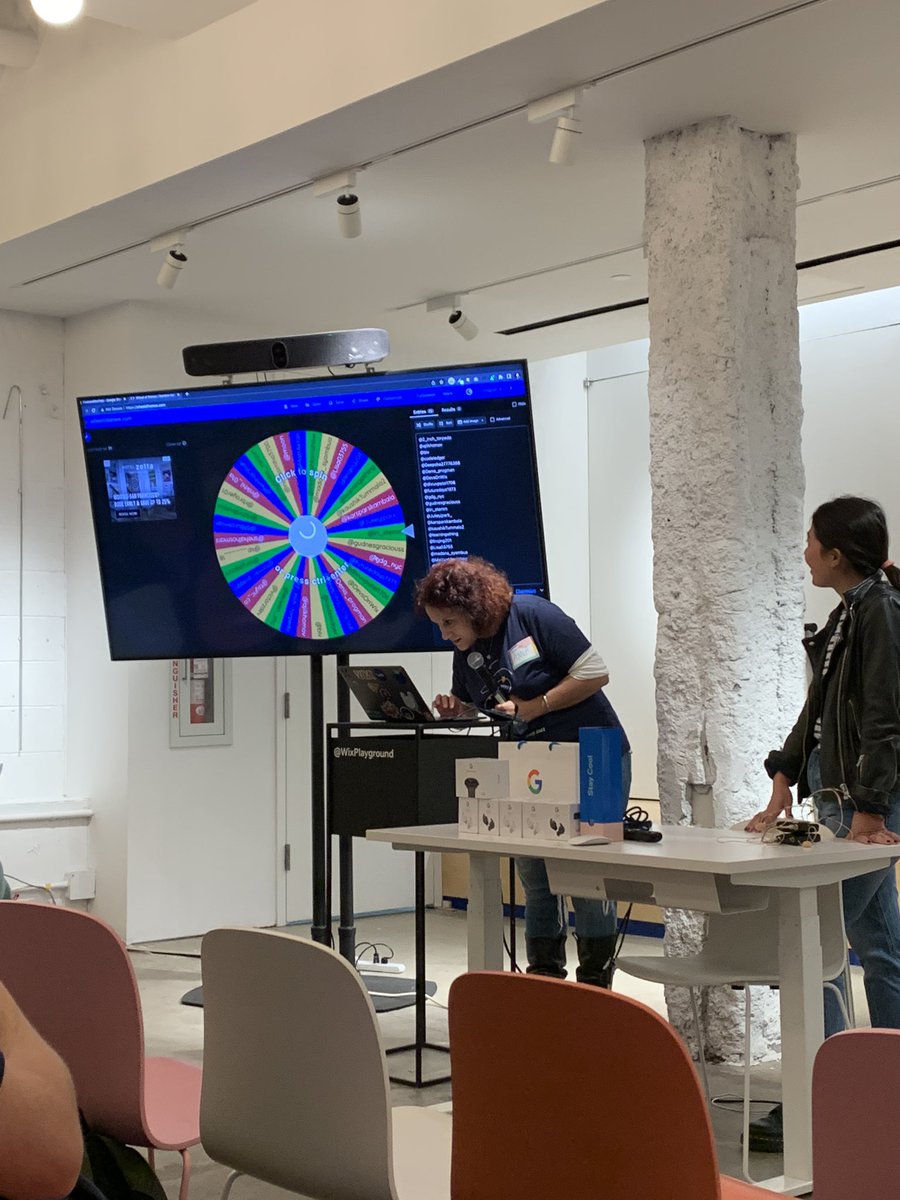 dhruvpatel1706's tweet image. The Raffle is on—

Today at @WixPlayground for #FirebaseDevFest &amp;amp; #FlutterDevFest!! 

#AskFirebase @Google @WomenTechmakers
@GoogleDevsNA @gdg_nyc @DevsOnWix