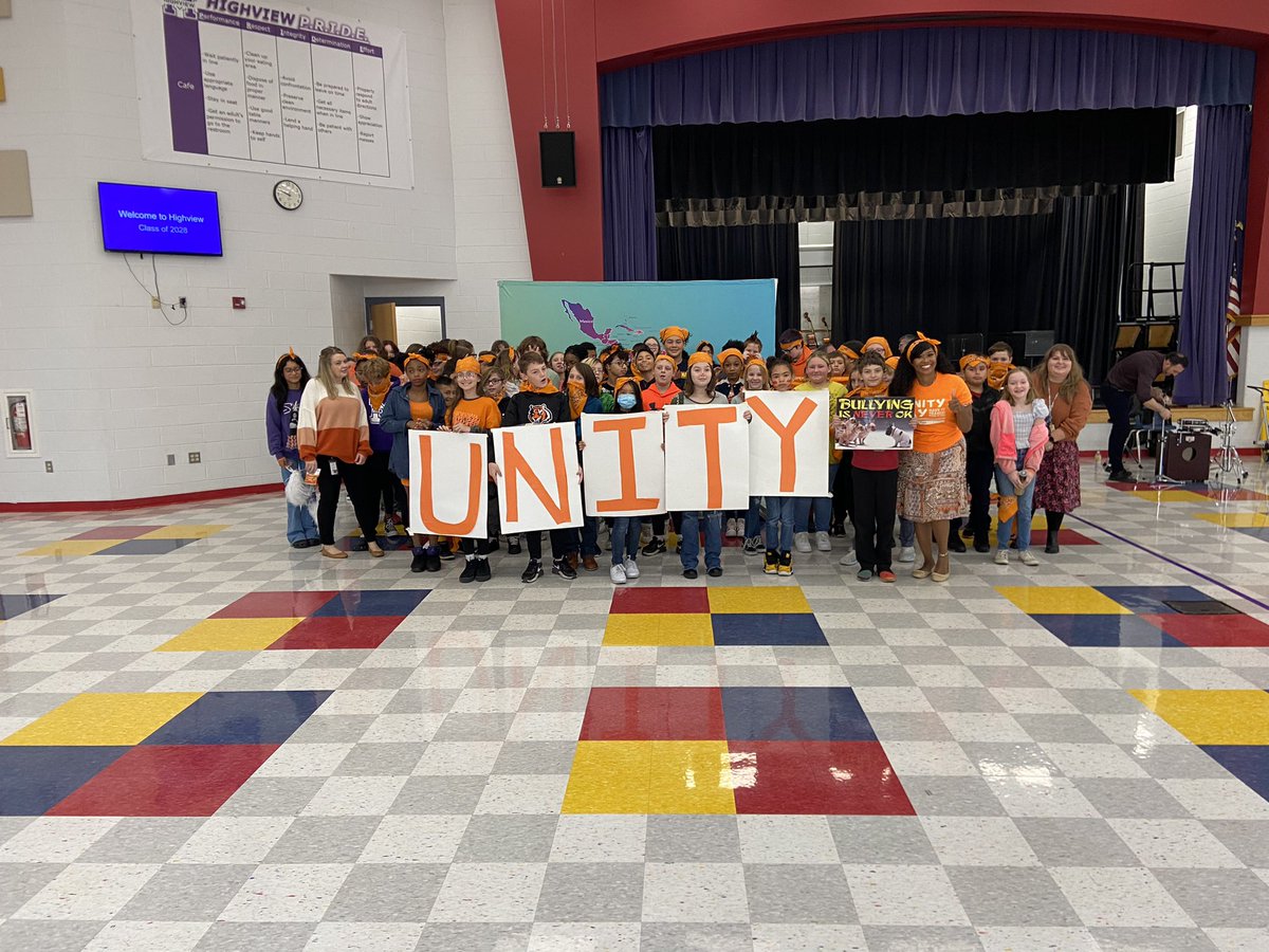Unity is what it is all about <a href="/Highview6th/">Highview 6th Grade Center</a>! Special shout out to #MuseMachine for the #LatinUSA performance ! #AimHIGHview #HighviewExperience #MiddieRising