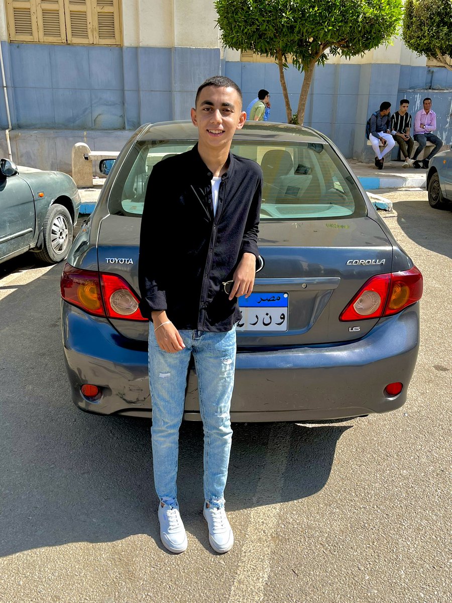7assanye7ia003's tweet photo. 🤍 https://t.co/j8S3C30PIn