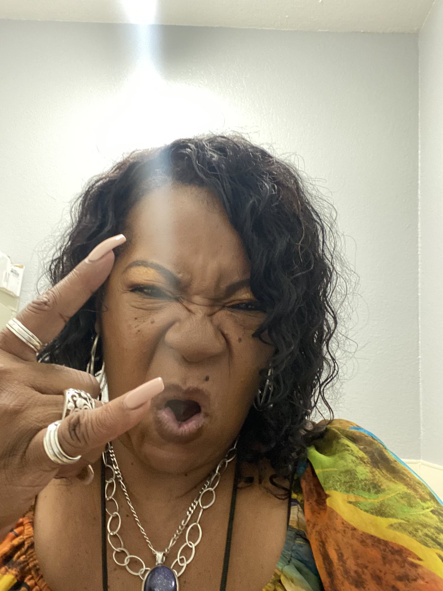 KimberleyBatis1's tweet photo. Presented today about Domestic Violence + Drug and Alcohol use, along with Door to Hope programs! I ROCKED THAT SHIT!! https://t.co/vszVgqWF8s