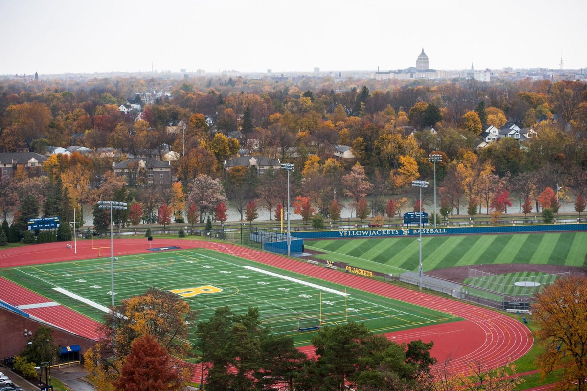 ReiCavanaugh52's tweet photo. I am so thankful for my 3rd offer to play football on the next level from the University of Rochester!! Thank you @CoachRMoore34 and @TheCoachGriggs for helping me through the process.#CLIMB @UofRFootball https://t.co/bu9cnvqTF6