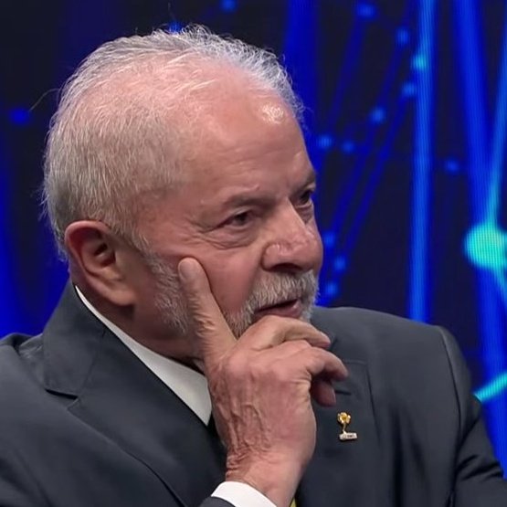 FlavianaDoSant2's tweet photo. @AndreJanonesAdv @BolsonaroSP - caralho o comentário do @AndreJanonesAdv tem mais curtida e repercussão que o próprio post ai, 👏🏼🤣🤣💥 #Janone furou bolhas e poder do Bolsonariamo mesmo 🤣 https://t.co/TSF28GnxF0