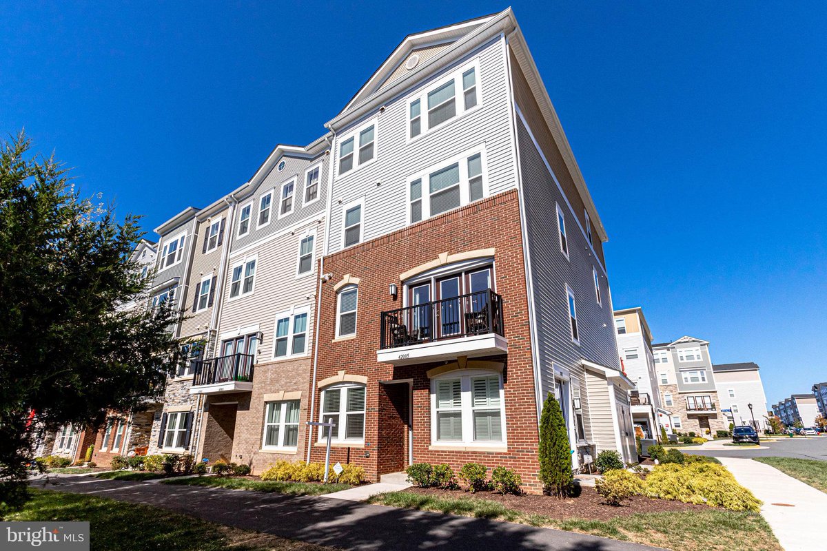 Open House! ,  10/23/2022 1:00:00 PM, Full Details hc2.us/Ct4E