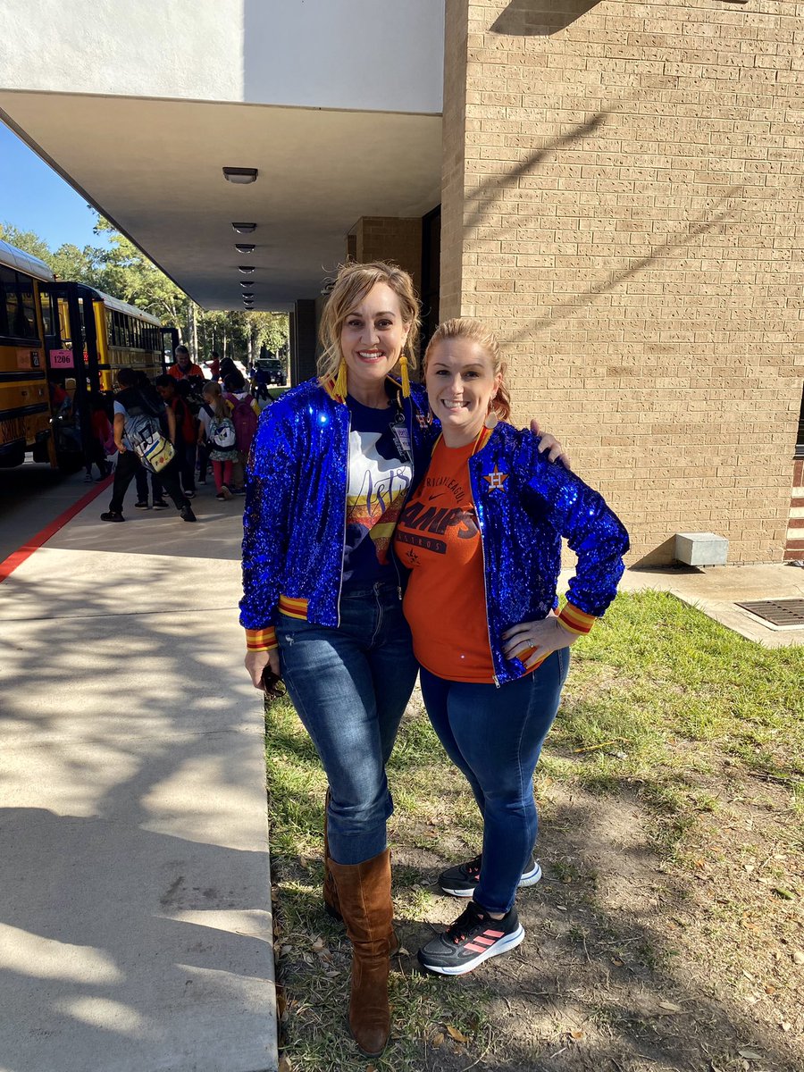 torrescyfair's tweet photo. Twinning today with Mrs. Behrens.  Go 'Stros! #bemoore https://t.co/Z8A0NmQCLi