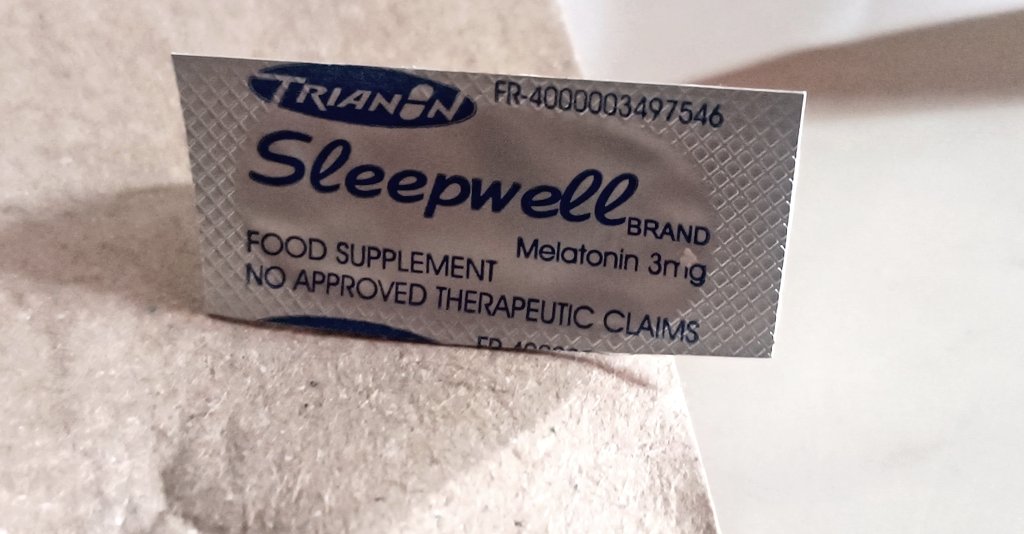 Sleeping Pill as my happy pill 

a friend of mine Sir Jhon recomms this to try since its been two weeks I've slept for only 3-4 hours araw-araw.

I hope Everyone masarap and mahaba yung tulog nyo.