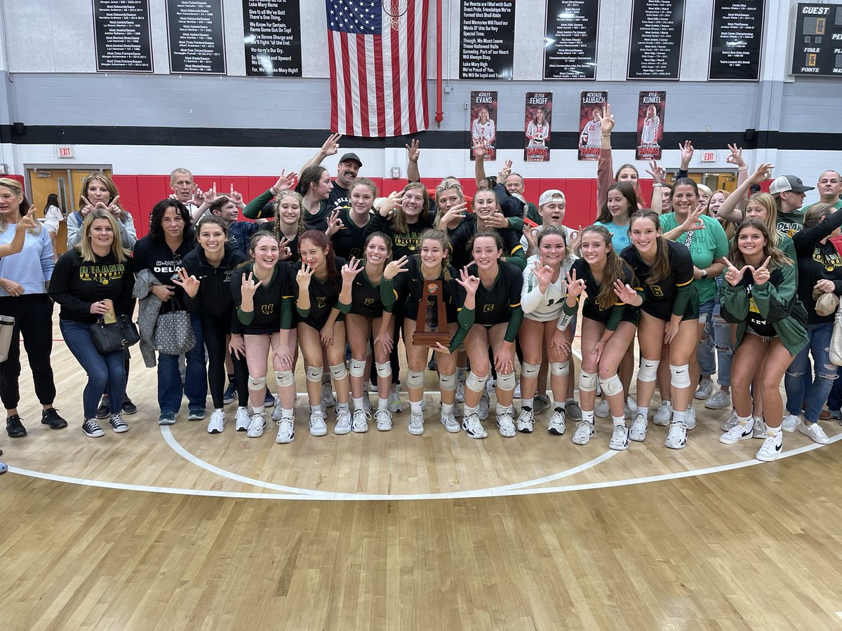 ATTENTION BULLDOG FANS! Your 3 TIME DISTRICT CHAMPIONS!!