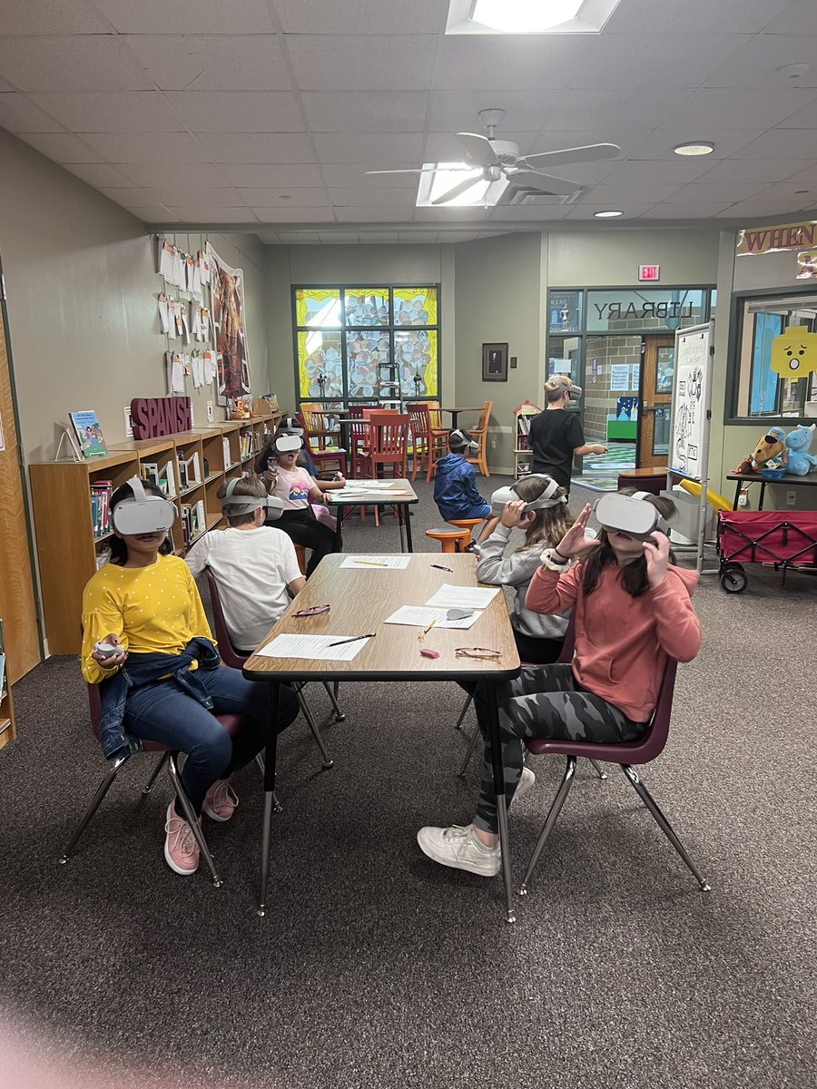 Kendall Elementary Library tweet media