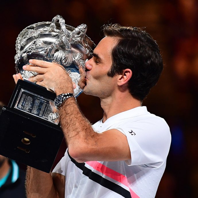 danicara77's tweet photo. Happy #FedererFriday 😊
Timeless… 😘🏆🇦🇺
#RForever
#FedererFriday https://t.co/yzFW67CN09