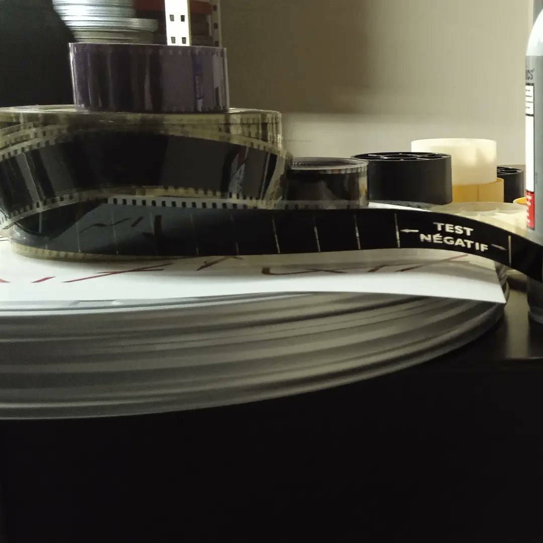Rec_Forward's tweet photo. 📽️ Après une escapade à l'Institut audiovisuel de #Monaco retour à #Nice06 pour la fin du colloque #RecForward sur les réemplois contemporains des films amateurs @EspaceMagnan 🙂
À 19h30 rdv au musée de la photo avec @BiancaMaldini #performances #Recherche #image @LIRCES_ https://t.co/5XYnlMgWle