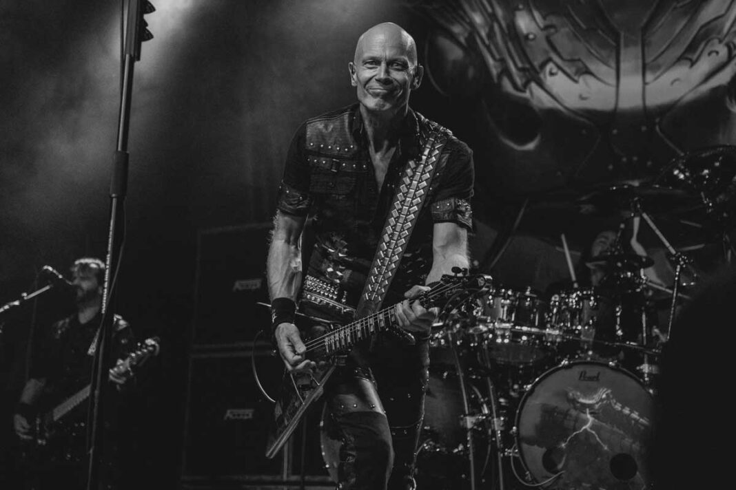 accepttheband's tweet photo. Accept, Toronto / A unique situation turned into something cool
https://t.co/zCMAwe2OTO
All dates and ticket links, see here: https://t.co/JWHVlAPpqd
Photo: Taylor Cameron/MetalTalk
.
#livemetal #acceptlive #metaltour #ustour #toomeantodie https://t.co/rqAYW0xQb4