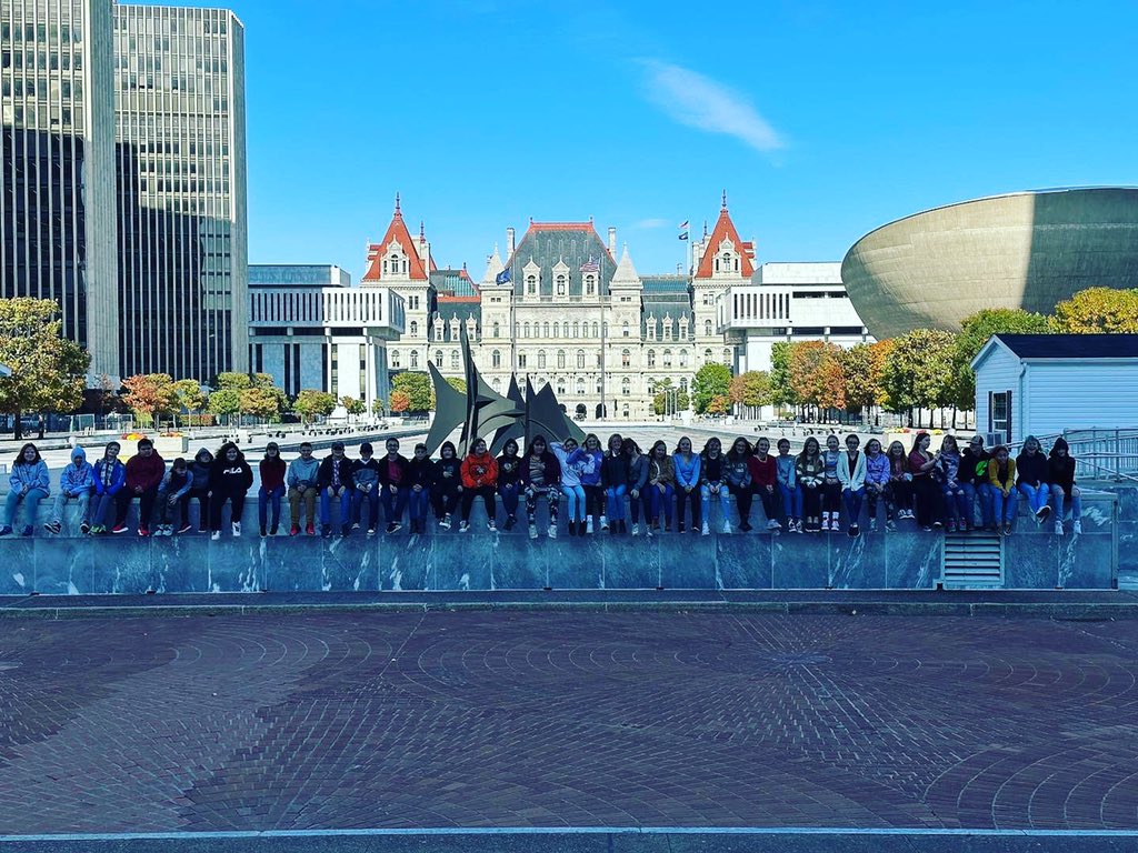 MisterDehn's tweet photo. We had a great day in Albany with our fantastic 7th graders! #MCSAlbany22 #MCSDExcellence https://t.co/CBZBDddWuz
