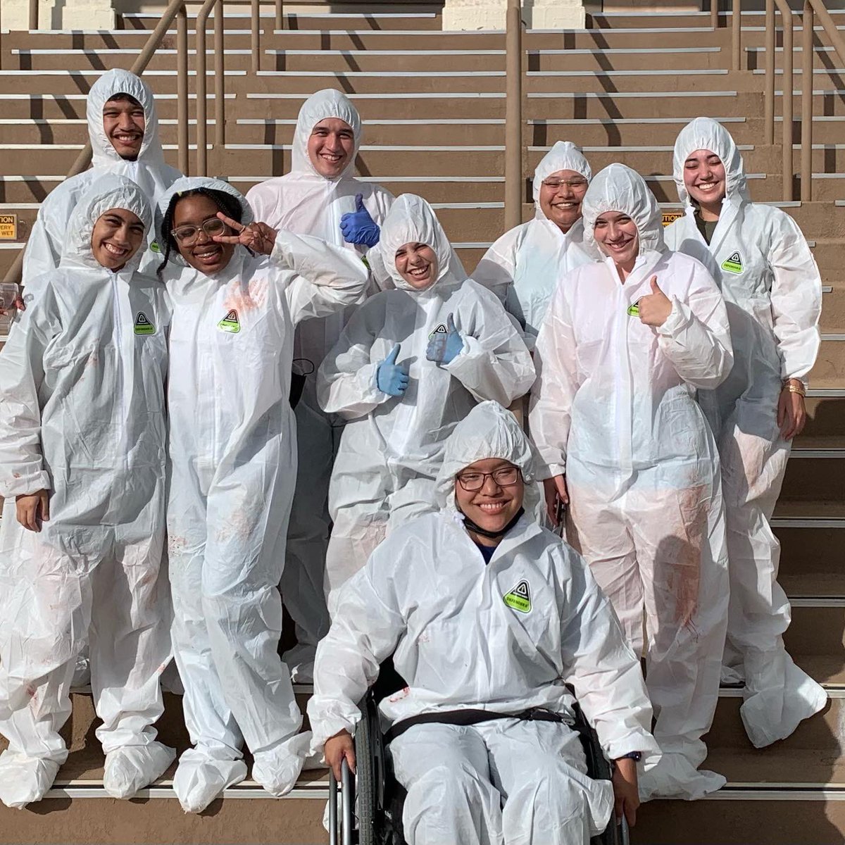 CUHForensics's tweet image. Our Physical Forensic Sciences Students spent the day learning to don their Tyvek suits and discover the important bloodstain patterns that will occur from blood spatter. We wonder who will be the next Bloodstain Pattern Analyst!!