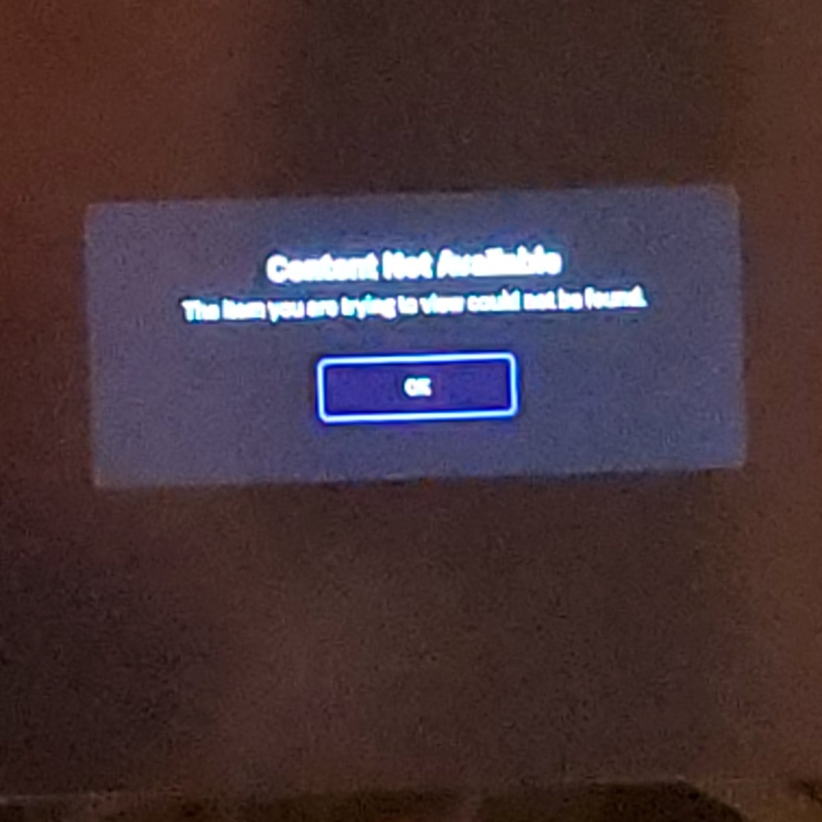 ChefJessePgh's tweet photo. @hbomax I get this error message just for Last Week Tonight.  Funny thing is, I can hear him talk in the background, just don't see him. can watch all other programs fine.  Roku app.  Have turned everything off and back on again. Solution? https://t.co/Fib2cXoQb1