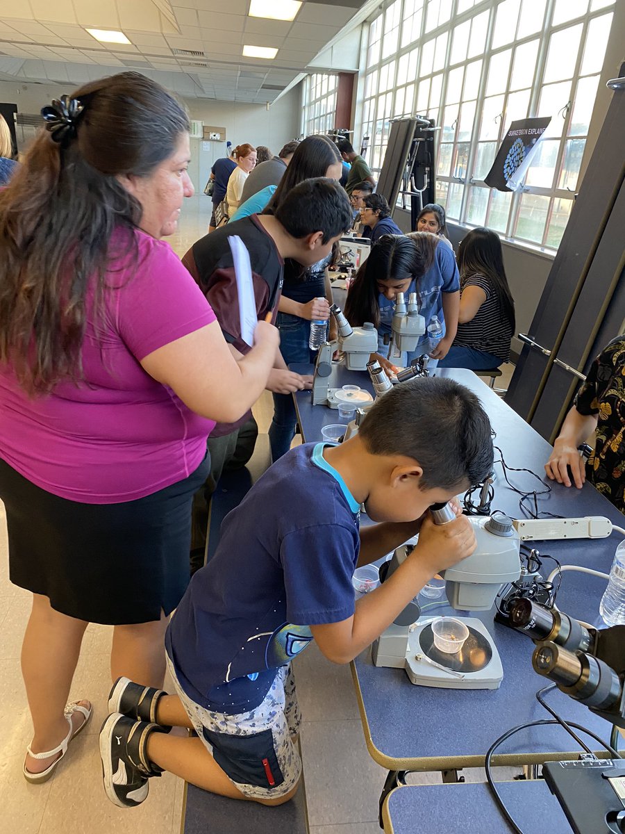 Callie Peat (@peatcallie) on Twitter photo Science night in full effect at Sequoia! #teamBCSD <a href="/DeeDeeHarrison9/">Dee Dee Harrison</a> <a href="/jsillas14/">Jocelyn Scruggs</a> <a href="/Team_BCSD/">Bakersfield City School District</a> <a href="/BcsdFace/">BCSD FACE</a> Science night in full effect at Sequoia! #teamBCSD <a href="/DeeDeeHarrison9/">Dee Dee Harrison</a> <a href="/jsillas14/">Jocelyn Scruggs</a> <a href="/Team_BCSD/">Bakersfield City School District</a> <a href="/BcsdFace/">BCSD FACE</a>