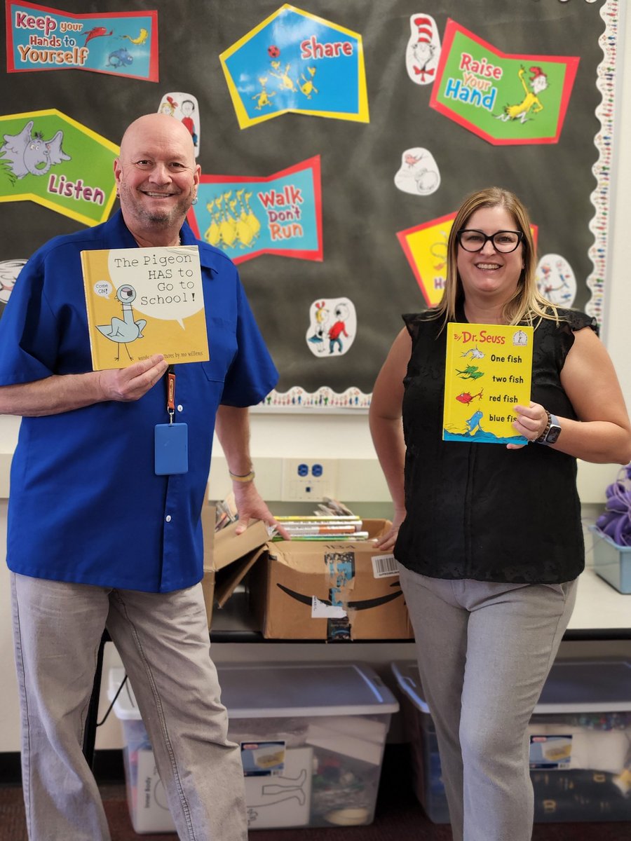 Thanks to the Kids Need To Read Organization, we were able to get 2 boxes of books for Mrs. Veliz (Kindergarten teacher) to start building her classroom library! #wearechandlerunified 
<a href="/kidsneedtoread/">kidsneedtoread</a>