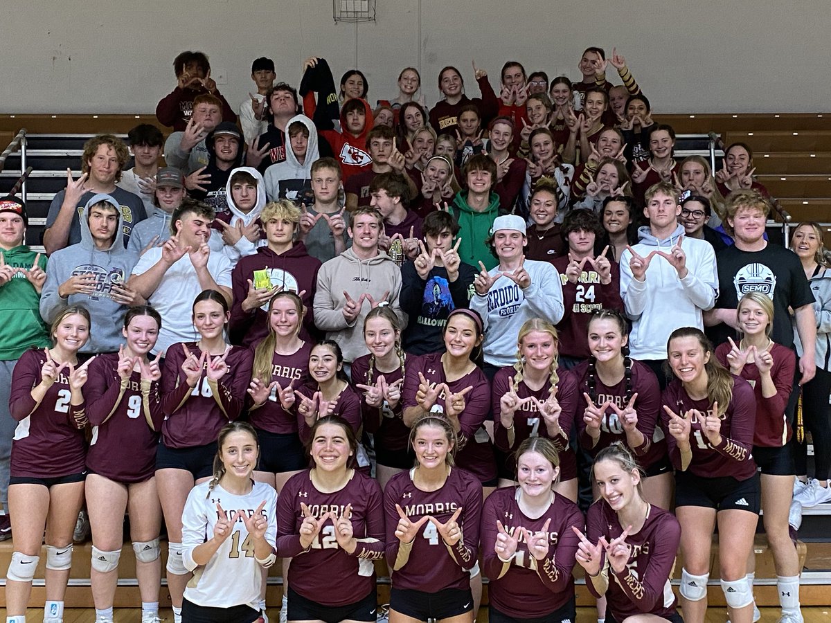 morris_sports1's tweet photo. MCHS Volleyball team made history tonight by setting the all time record for most wins in a regular season with 24 wins! Congrats Coach Howell, Coach Cummings and the entire program!  Good luck in the post season! https://t.co/ycphFZav6B