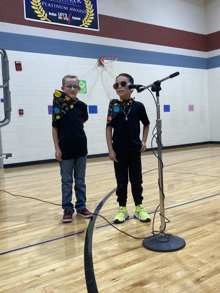 StanwicksKids's tweet photo. Third grade’s “out of this world” music program #l
#wineteerstrong #derbyproud https://t.co/QTEdSWJrkK