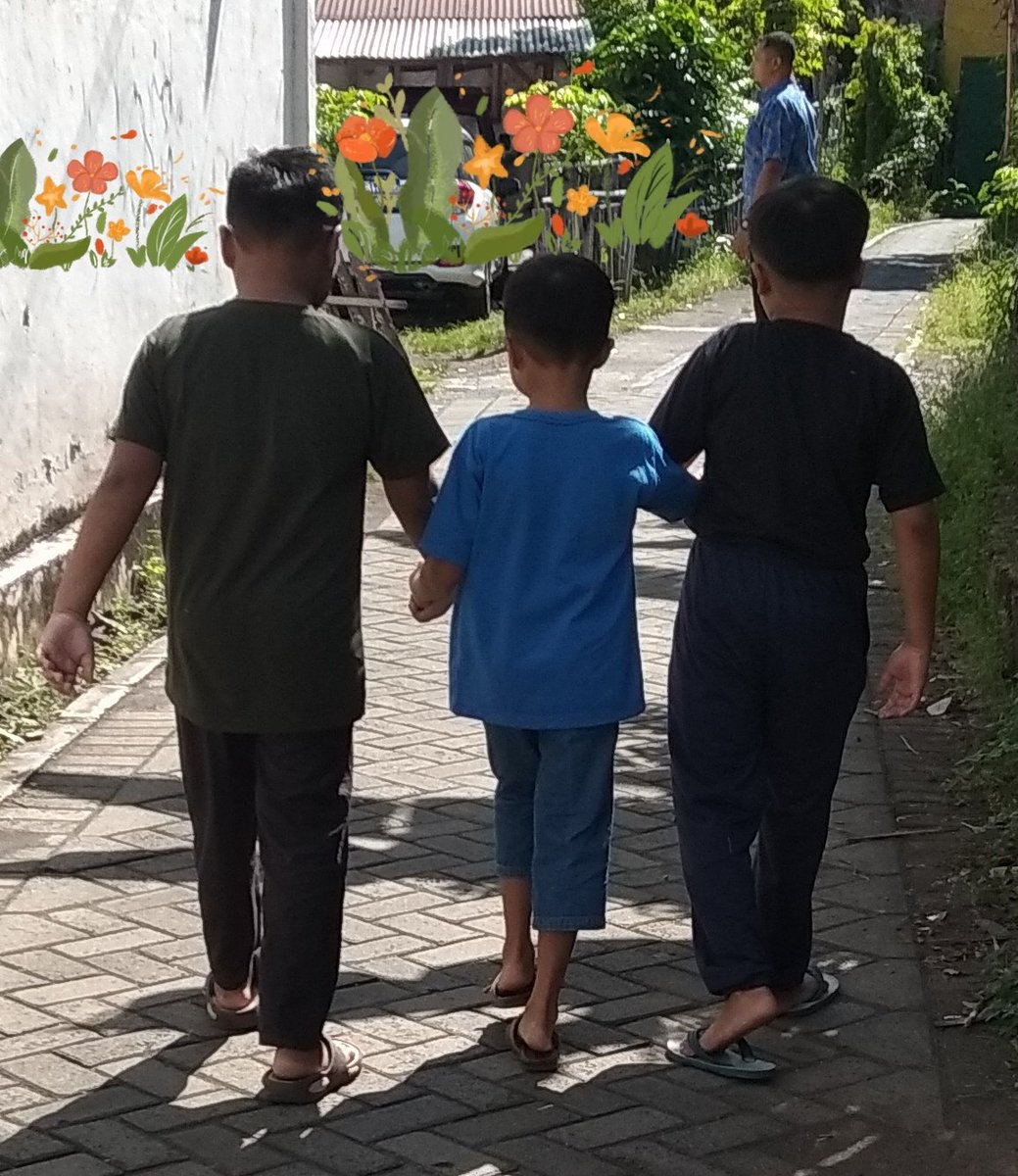 aaz_arin's tweet photo. Ayook, kita jalan2 bestie..
#weloveprobolinggo
#welovecities
#kecamatanmayangan
#kelurahanmayangan https://t.co/lxPJvICdaN
