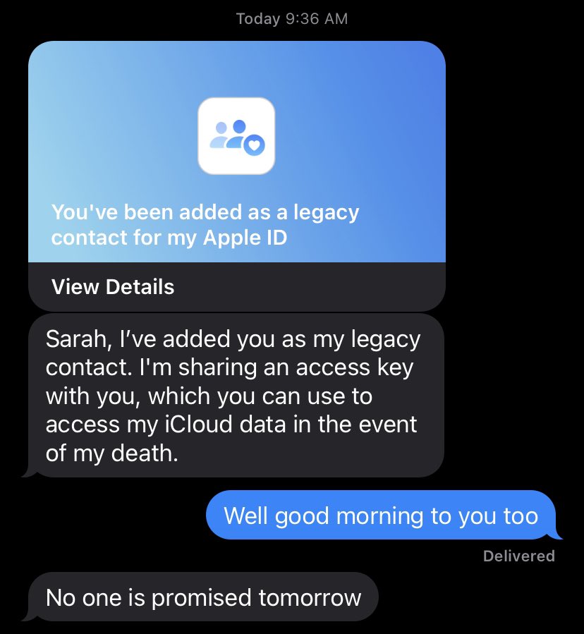 lungareaux's tweet image. Anyone else get really happy morning texts from their dads? #papapaul