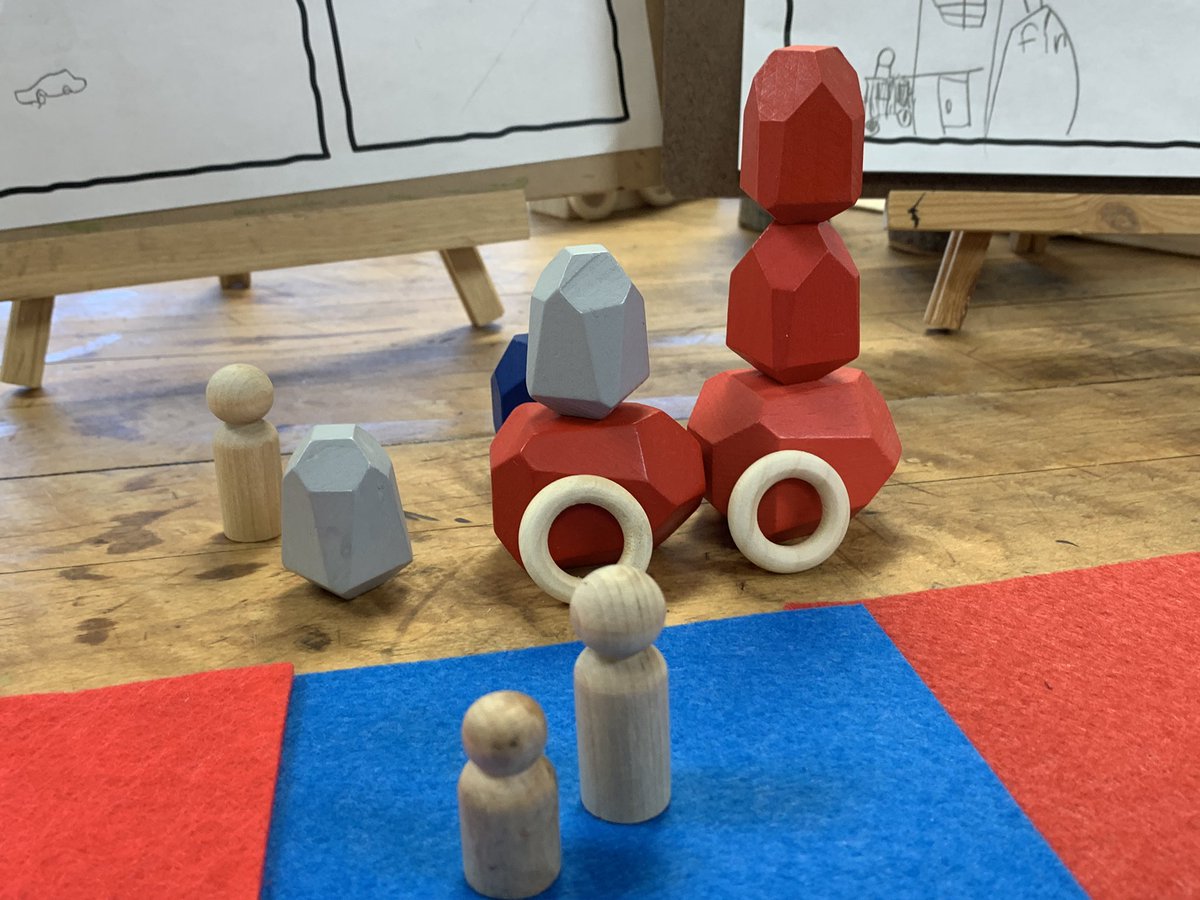 ourstoryroom113's tweet photo. So many creative vehicles in our community helpers explorations 🚜🚓🚨🚒 https://t.co/WyT3OVTBH8
