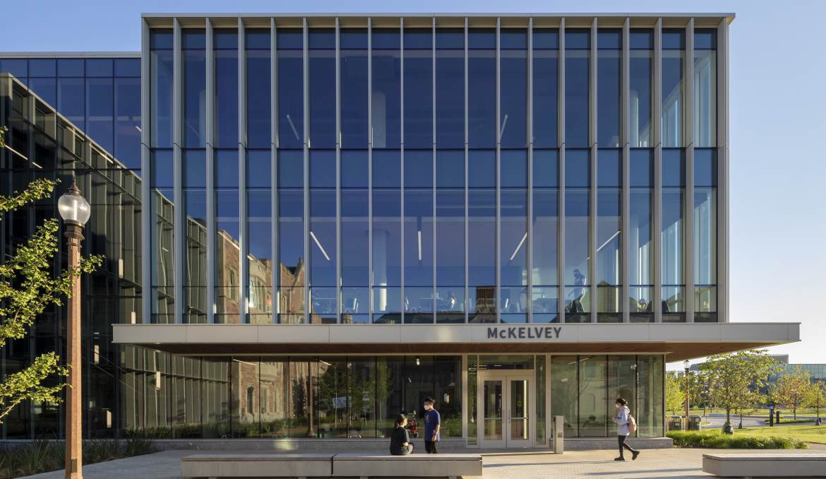 ViraconGlass's tweet photo. Sustainable. High-performance. Beautiful. #ViraconGlass 
https://t.co/8rVkYzTFA0 https://t.co/FqYF2x7k9s