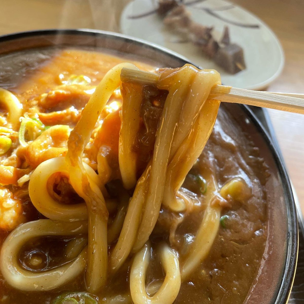 ikeko_udon's tweet photo. 本日10月21日（木）の限定ランチは「穴子天」「かやくご飯」です！

今日のランチは #穴子天 ！ランチの天ぷらの中で一番人気のメニューです。お早めにどうぞ～！
ちなみに #肉カレー もランチにできますのでご注文時にスタッフまでお声がけください。今日もご来店お待ちしております！

#いけこうどん https://t.co/drXcebGJdS