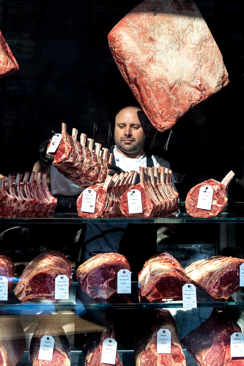 luigiandsons's tweet photo. Our hand-selected curation of meats is sourced from high-grade local and global suppliers. From Hank’s Grass-Fed Beef here in British Columbia to Japan’s A5 Wagyu from Kagoshima Prefecture, Luigi &amp; Sons offers exceptional options for everyone.​

#LuigiAndSons https://t.co/7FYFKsIqjc
