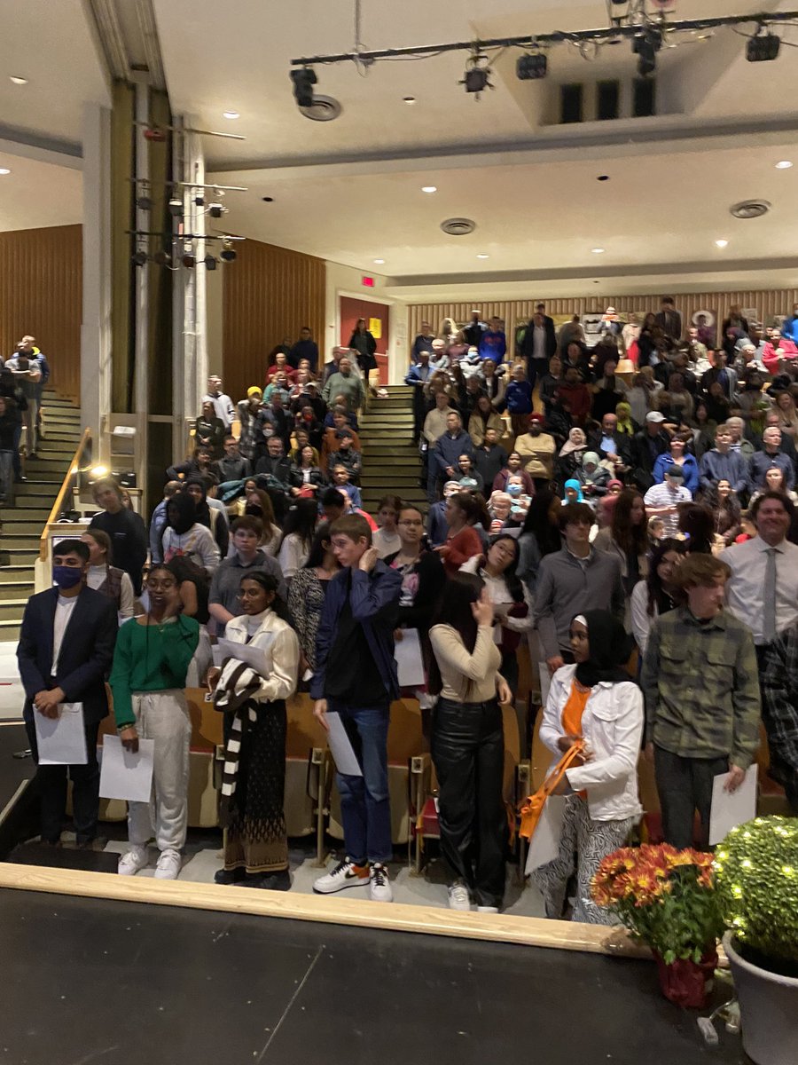We had an excellent Awards Ceremony night! Congratulations to our award winners! Thank you to the Banting staff for a memorable night. #excellence #dedication