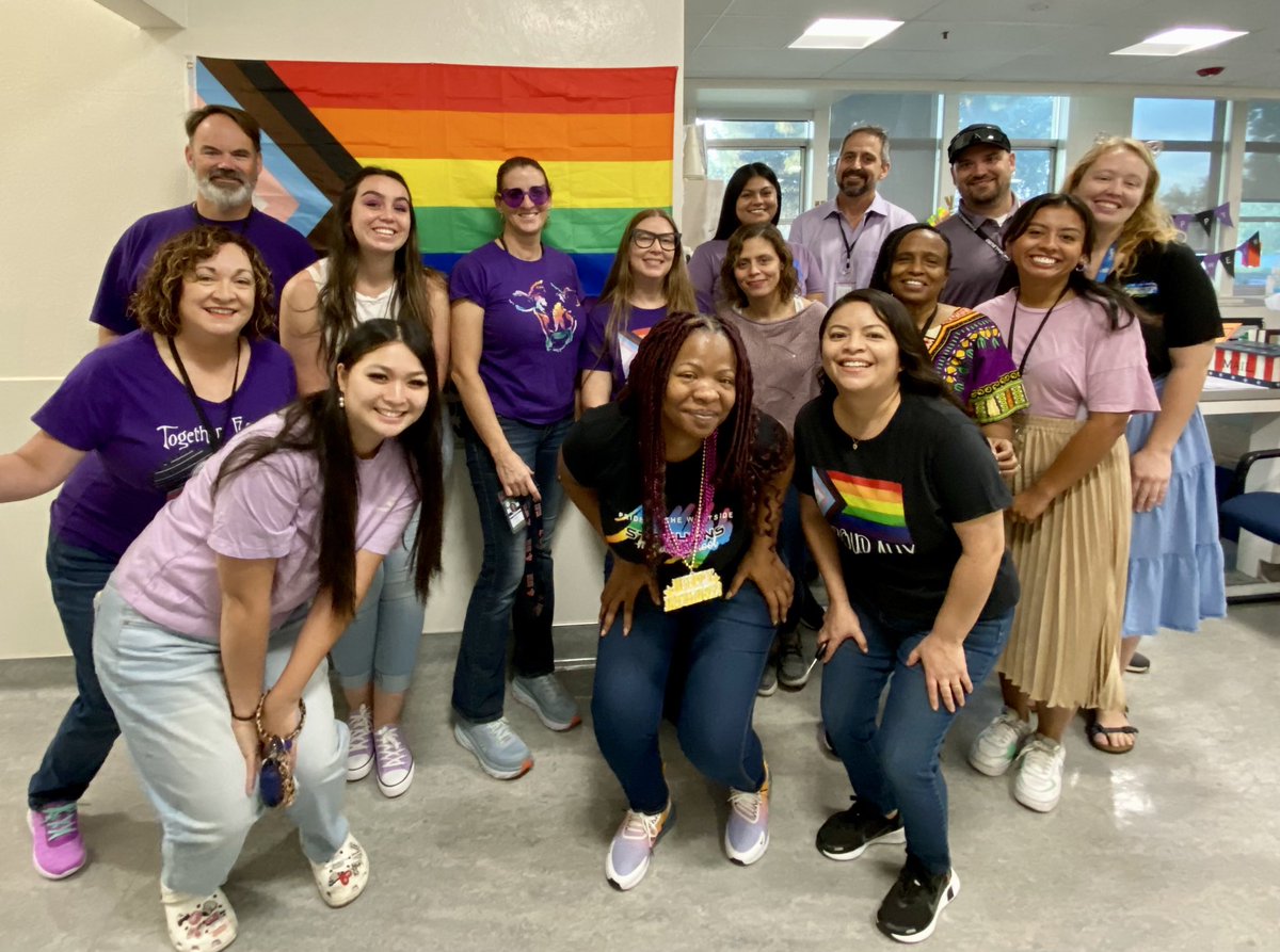 Happy #SpiritDay 💜!! Proud to work at @stephensmiddleschool where we went purple to stand with our LGBTQ youth 💜🏳️‍🌈⚧🏳️‍⚧️💜 #prideofthewestside #ProudtobeLBUSD