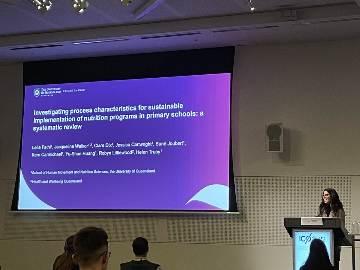 PhD candidate <a href="/LeilaNutrition/">Leila Fathi</a> presenting findings from her systematic review on sustainable implementation of nutrition programs in primary schools #ICO2022 @ProfTruby <a href="/Dr_Clare_Dix/">Dr Clare Dix APD PhD</a> <a href="/RobynLittlewoo1/">Robyn Littlewood</a>