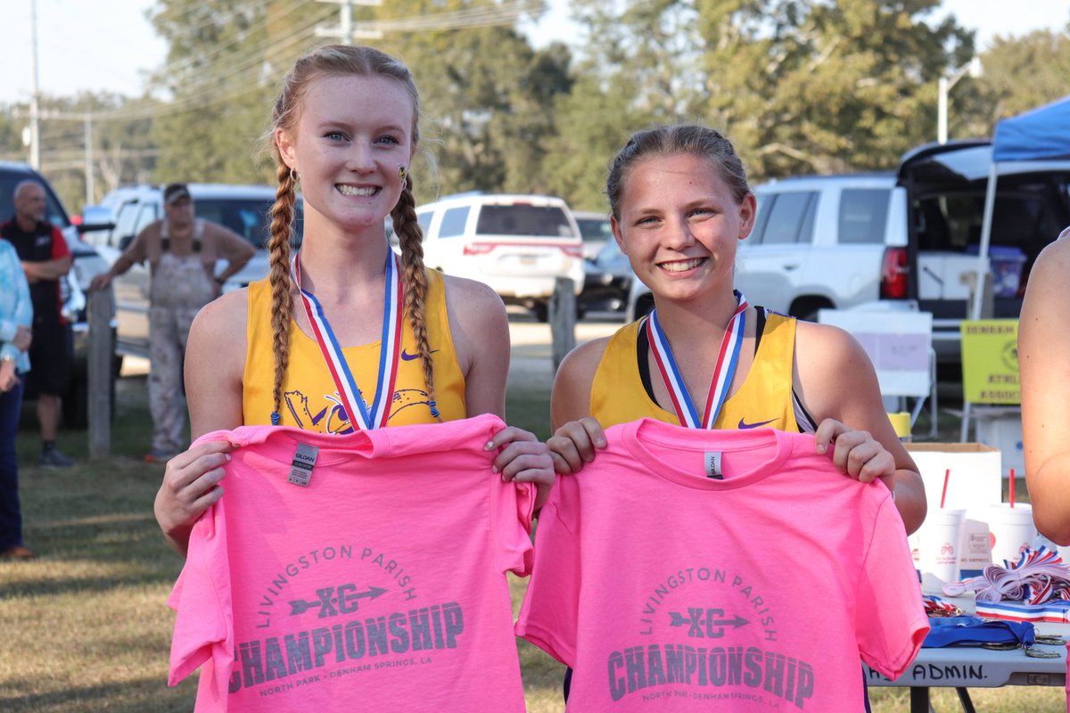 .<a href="/DSHS_XCountry/">DSHS Cross Country</a> competing in the 2022 Livingston Parish Championship Meet at North Park.

Girls finished runners up by one point, and the Boys finished third. 🏃‍♀️🏃