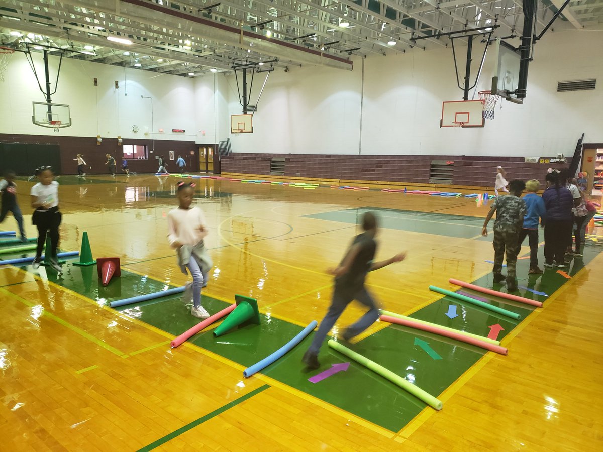 Roblox Obby building. Hop, jump, leap, agility. #physed #OESBraves