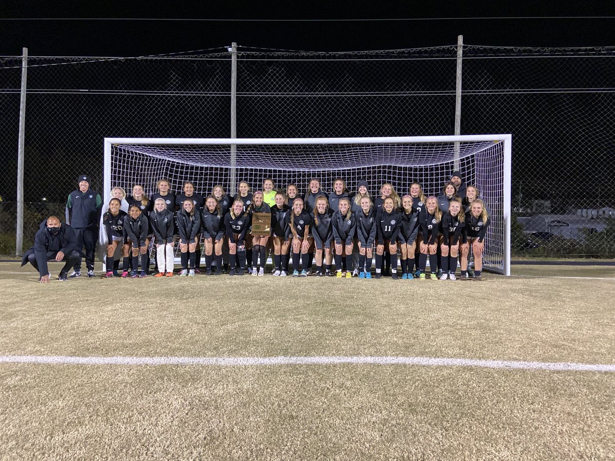 ErinStayton's tweet photo. Your Greeneville Lady Devils are headed to our 18th State Sectional appearance as they claimed their 4th consecutive Regional Championship! 🥇⚽️💚 https://t.co/CUN3JXNYre