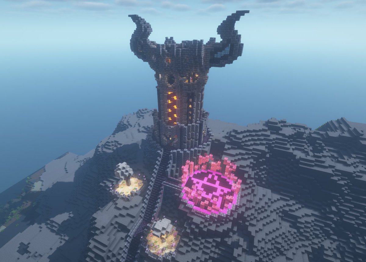 OasisHomeMC's tweet photo. Minecraft #buildtober Day 18 - ✨Enchanted Tower✨ https://t.co/4U7m5An7OF