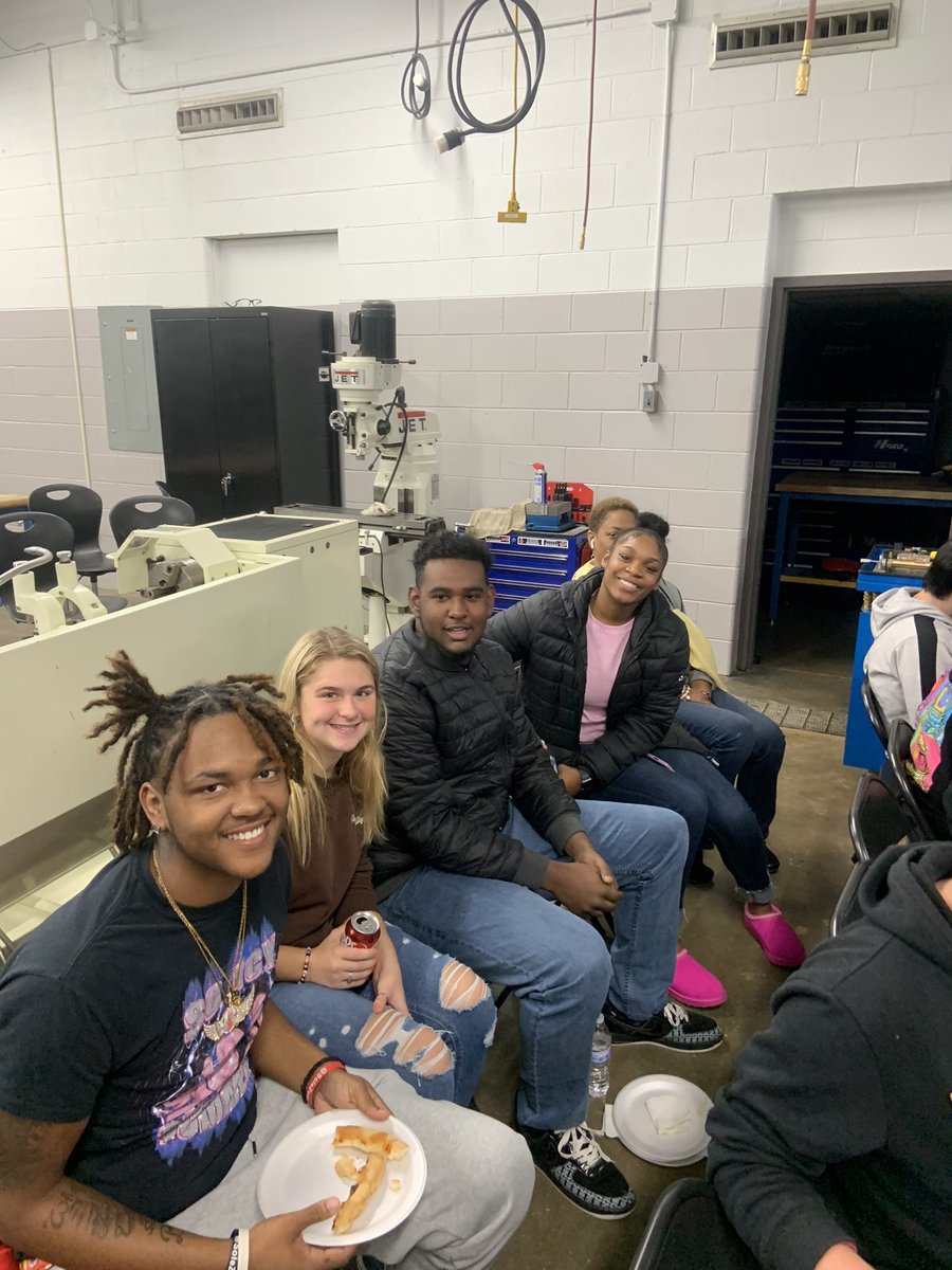 HcpsLearning's tweet image. Career Academy doesn’t stop when the bell. Students this afternoon went to Pittsylvania Career Center to the fall rally for @SkillsUSA preparation and elections.