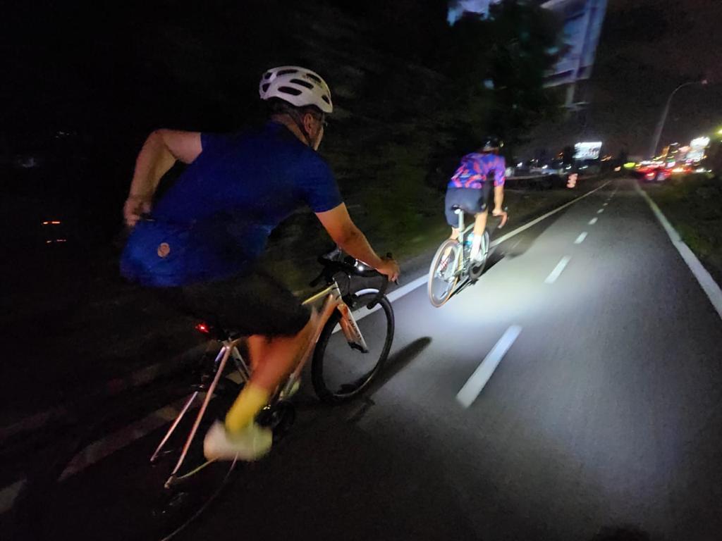 ZulfauziZain's tweet photo. A&W Ride #ceritasemalam #apaplan https://t.co/MOhjjb8EwC