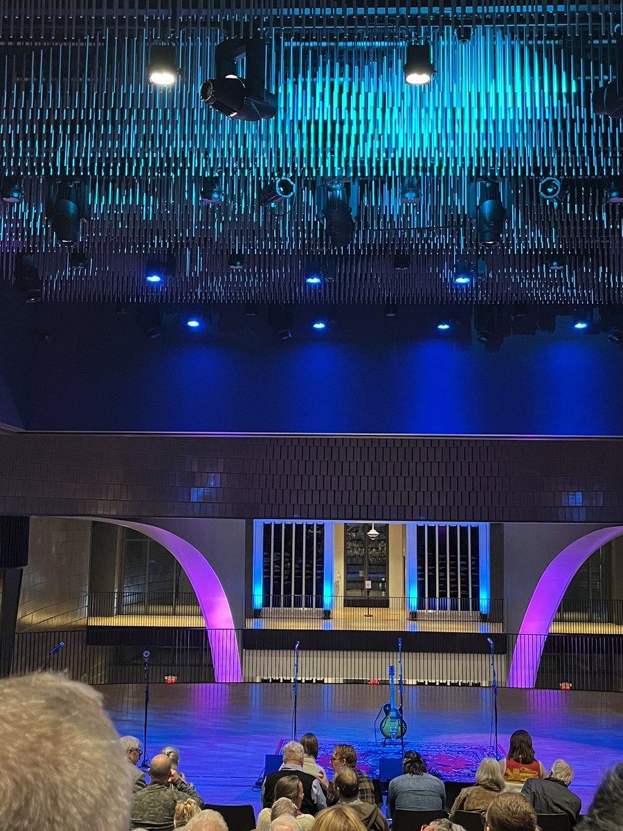kristibeth_'s tweet photo. (Im)patiently waiting for @mylesdavid at @nmc_canada. https://t.co/QUEbohZ2NK