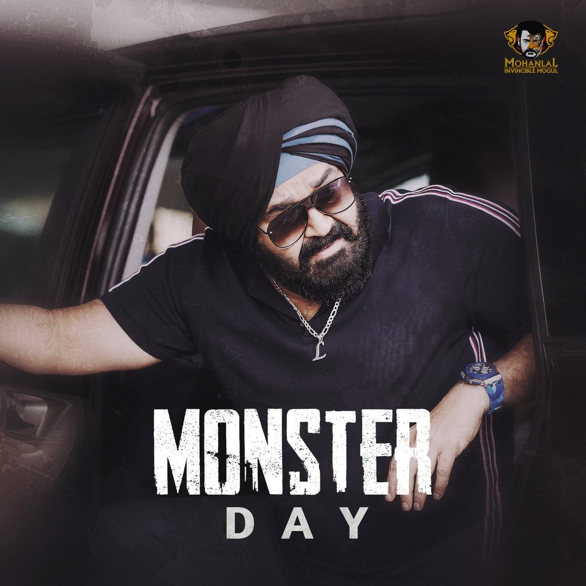 MohanlalTIM's tweet photo. #Monster Day.!!❤️
#MonsterFDFS 🥰

@Mohanlal #Mohanlal https://t.co/VjPz5UZryi