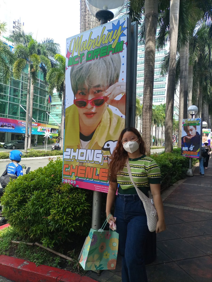 _nanakeyt's tweet photo. #CHENLE's lamp post #PoppingWithDREAM @XIUCHENJ1  @jmchips @httpjrck @hyuki_sol https://t.co/upSu6wunVB