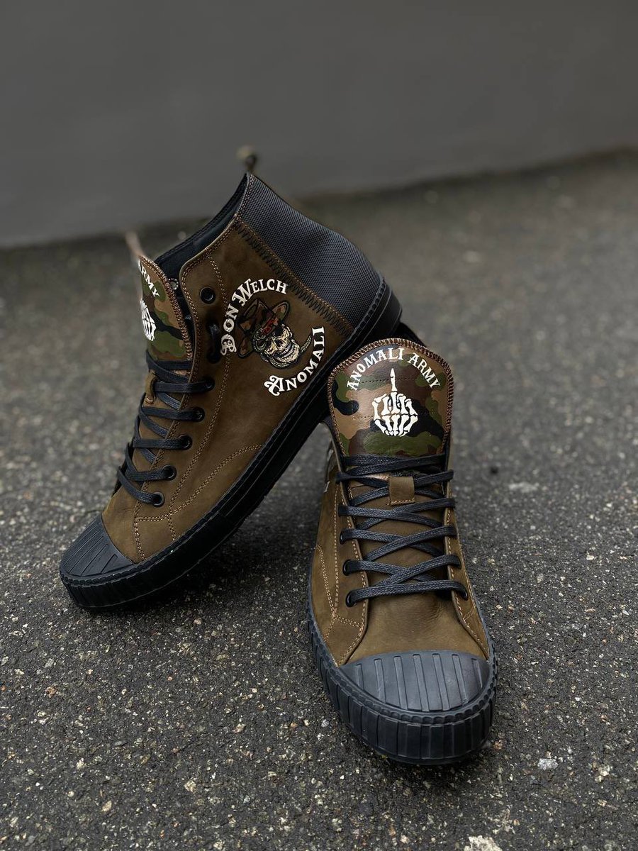 esneakers_eu's tweet photo. Exclusive order for @Donwelchmusic 
#donwelch #donwelchmusic #Sneakers #Texas #usa #poland #Ukraine #shopping #music #esneakers #esneakerseu https://t.co/qqHDSDTwAk