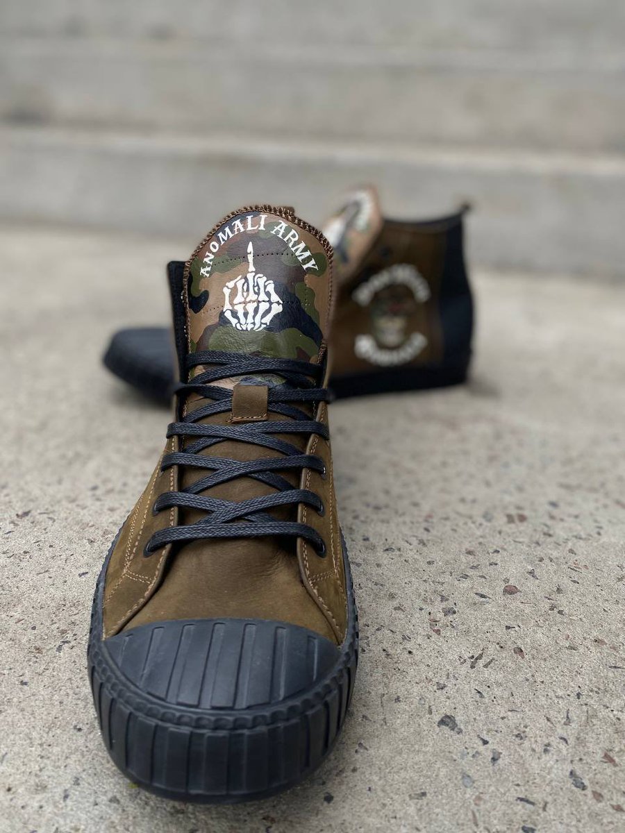 esneakers_eu's tweet photo. Exclusive order for @Donwelchmusic 
#donwelch #donwelchmusic #Sneakers #Texas #usa #poland #Ukraine #shopping #music #esneakers #esneakerseu https://t.co/qqHDSDTwAk