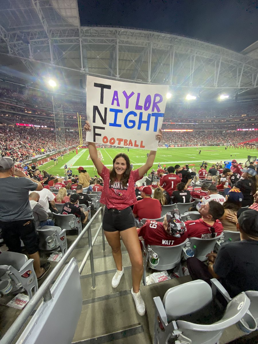 Sambo2013's tweet photo. #TSmidnightTS #TNF @taylorswift13 @AZCardinals @Nicole_Beed https://t.co/yCZYhg6Spo